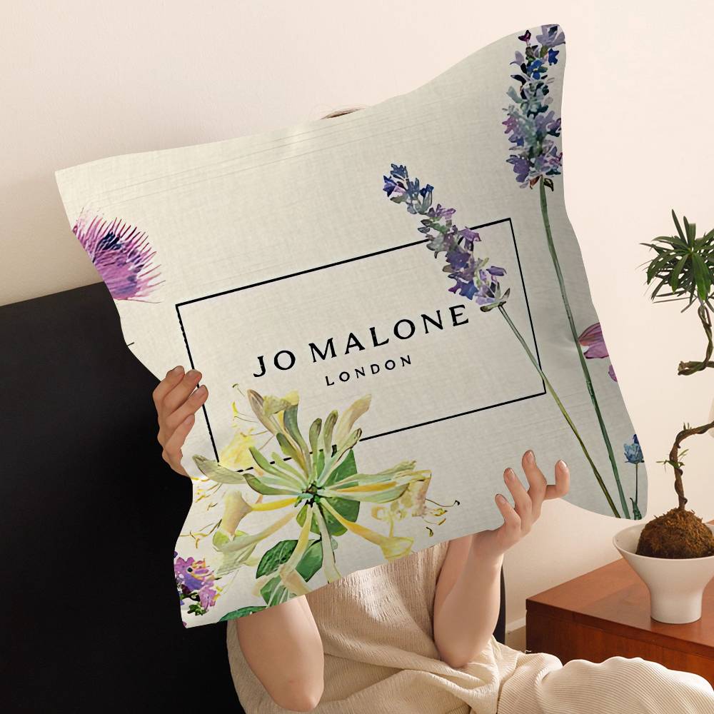 J-Jo M-Malone L-LOGO Cushion C - Home Textiles Logo 评论和价格
